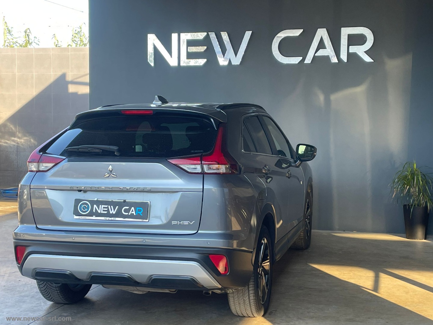 Eclipse Cross 2.4 4WD PHEV Instyle SDA - immagine 6