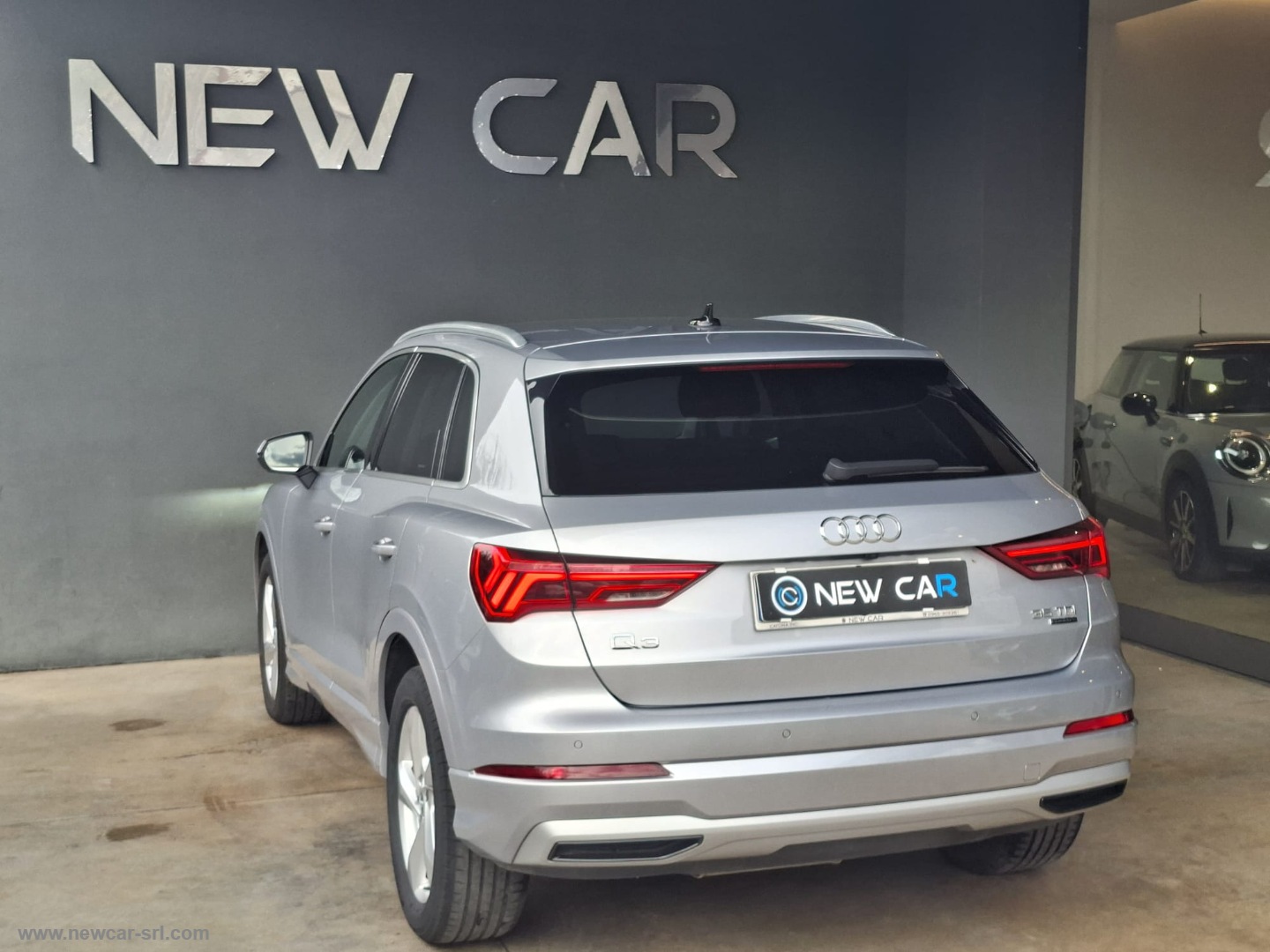 Q3 2.0 TDI 150CV quattro Business - immagine 6