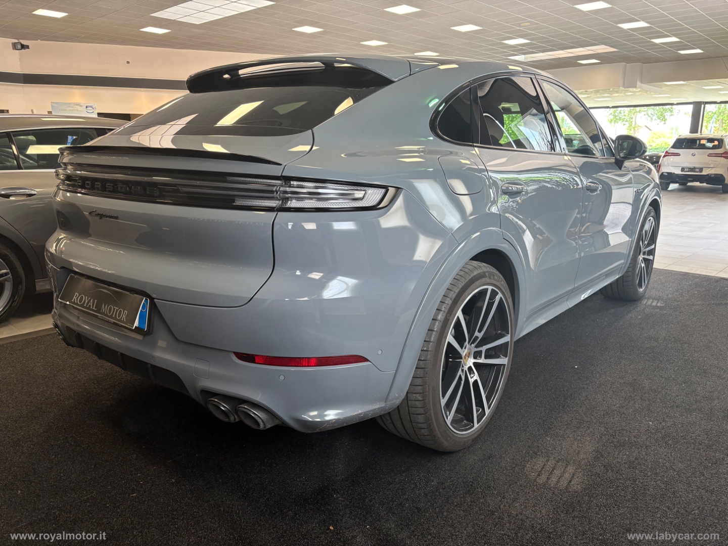 Cayenne Coup? 3.0 V6 E-Hybrid - immagine 6