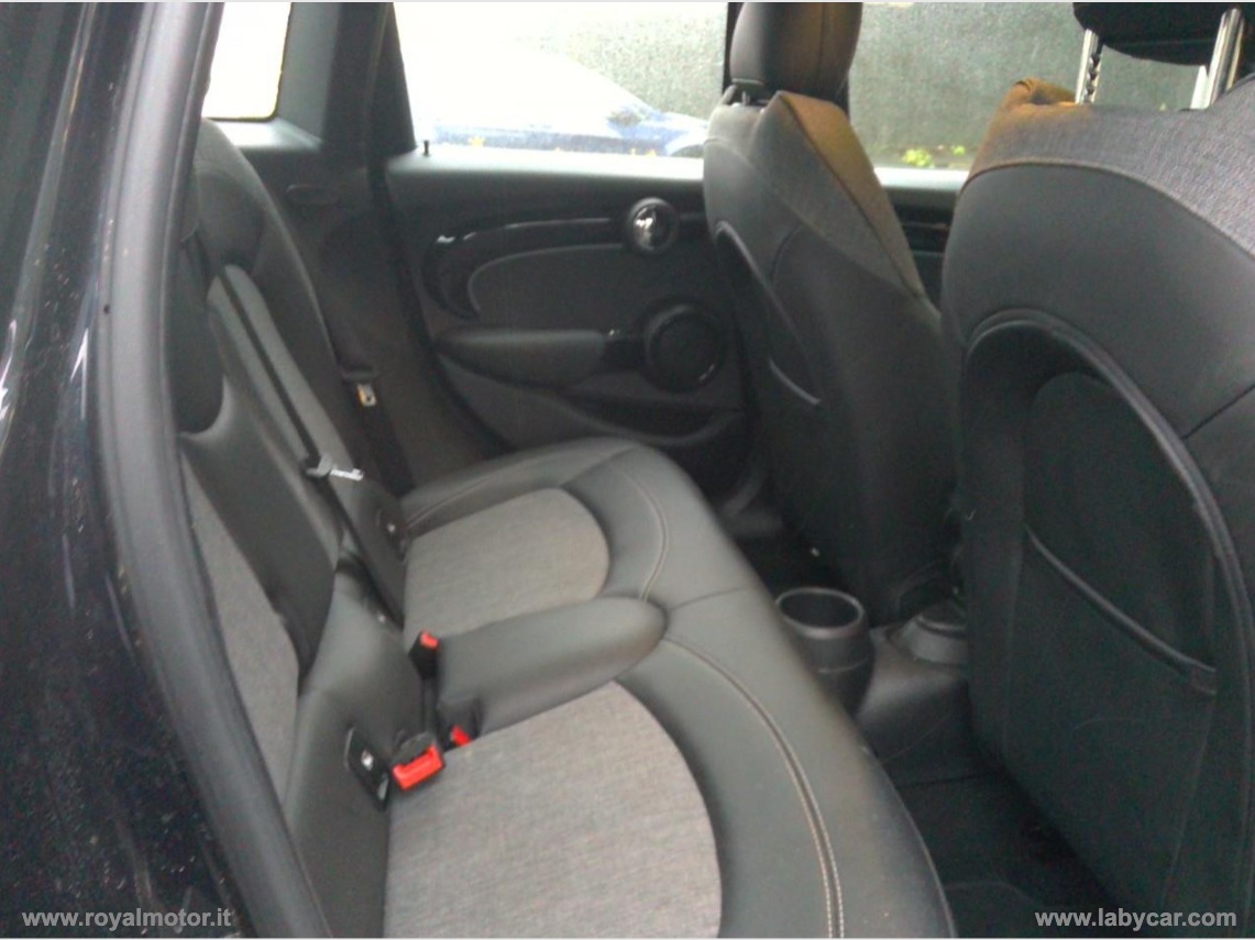 Mini Cooper 5 porte CLASSIC - immagine 6