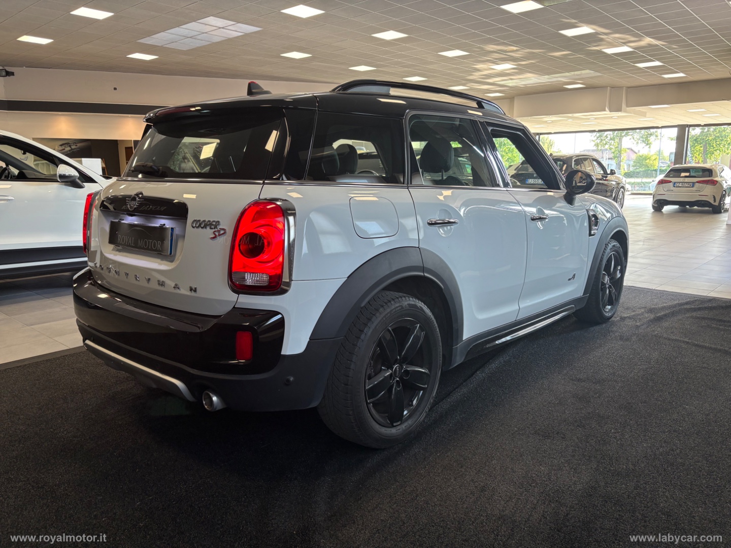 Mini Cooper SD Countryman ALL4 Aut. - immagine 6