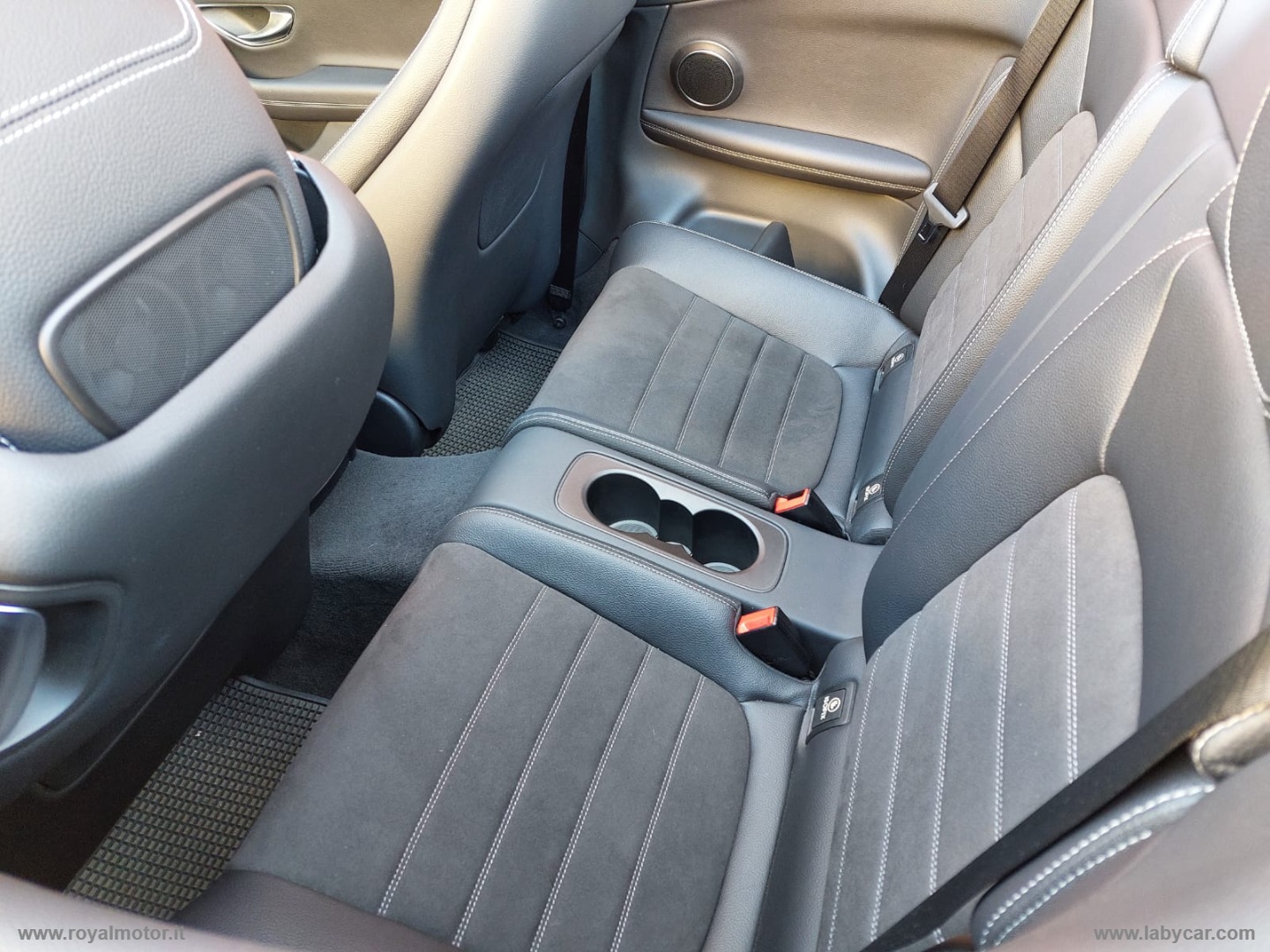 C 180 Cabrio Premium Plus UNICO PROPRIETARIO - TUTTI TAGLIANDI MERCEDES - immagine 6