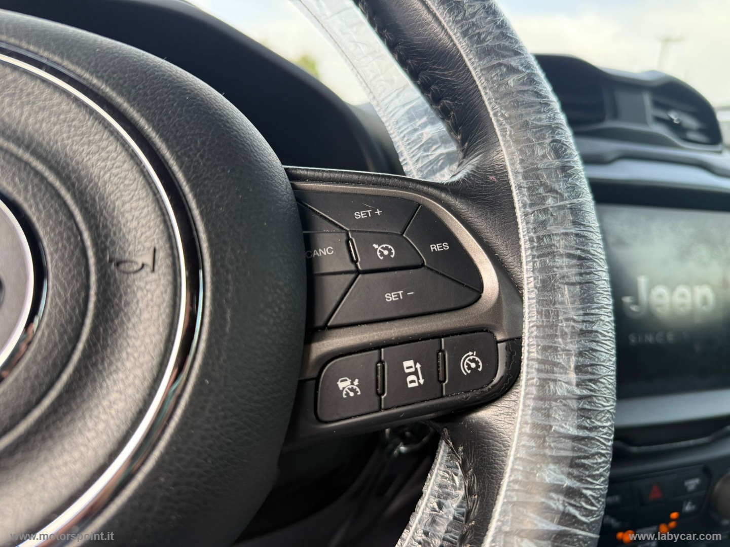 Renegade 4WD Active Drive Low S FULL LED - immagine 6