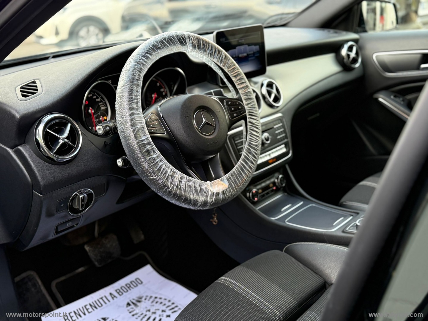 GLA 200 d Automatic Sport NEOPATENTATI OK - immagine 6