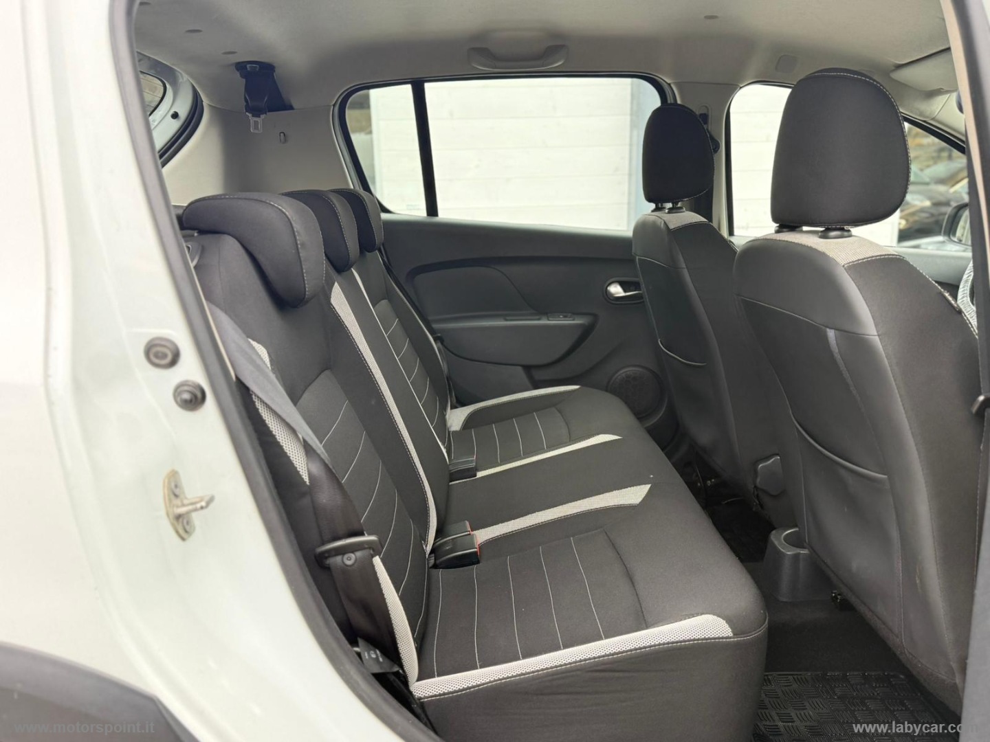 Sandero 0.9 TCe 12V 90 CV S&S Ambiance - immagine 6