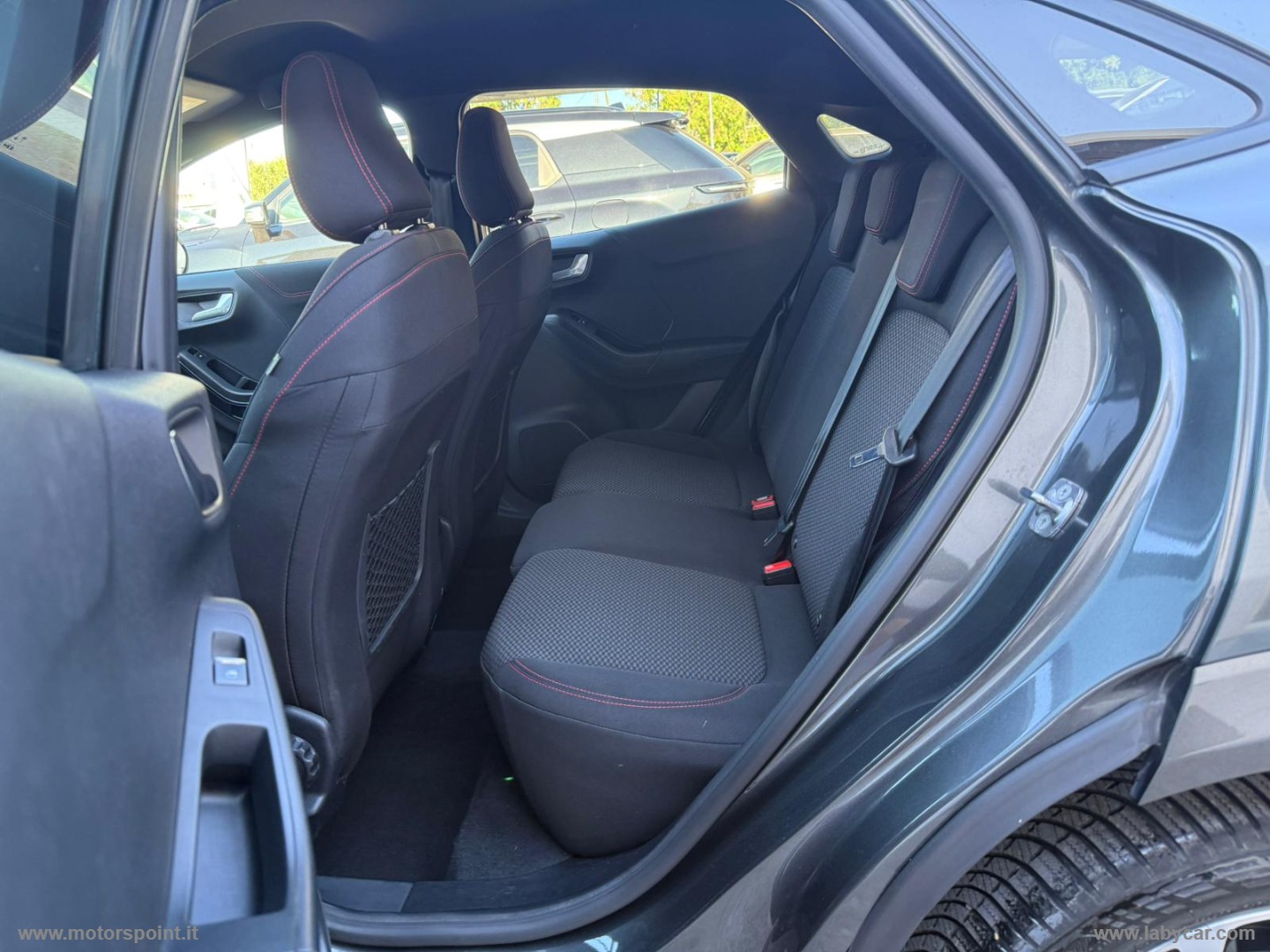 Puma 1.0 EcoBoost Hyb. 125 CV ST-LINE - immagine 6