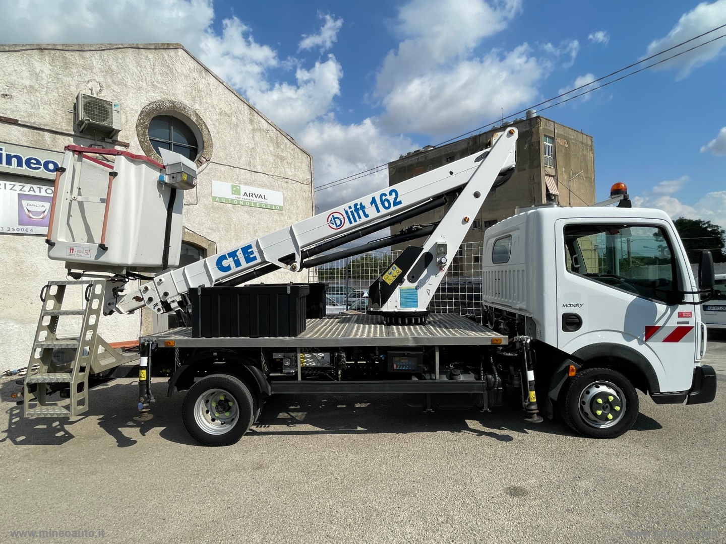 Maxity 120CV 2.5 DXi CESTELLO PIATTAFORMA AEREA - immagine 6