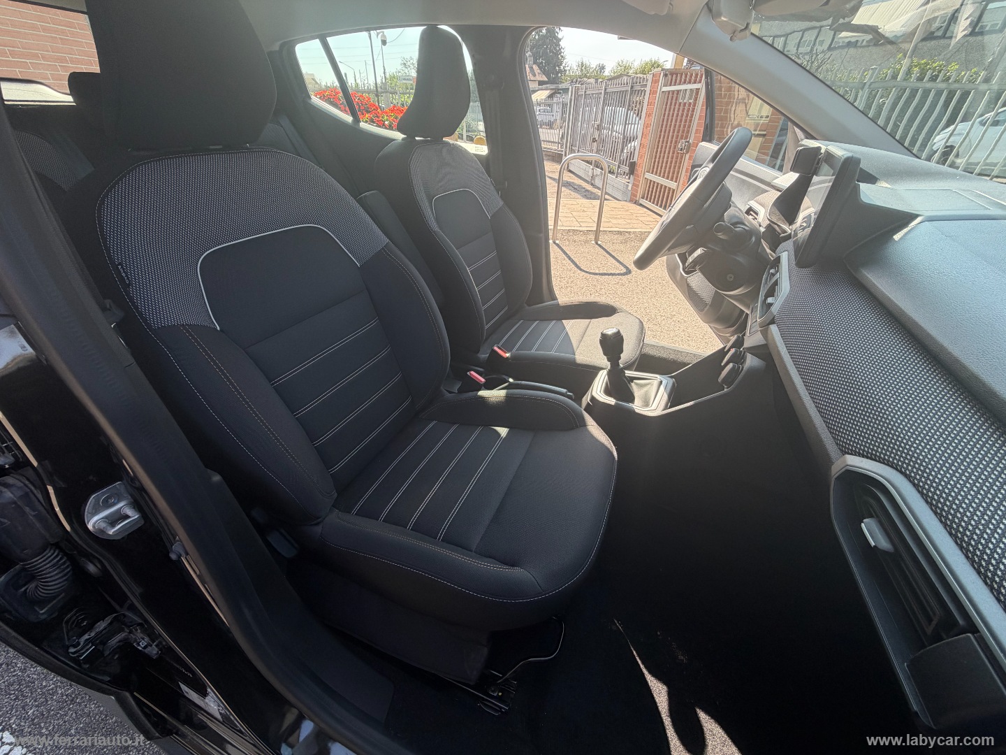 Sandero Stepway 1.0 TCe ECO-G Expression 5.000 KM!!!! - immagine 6