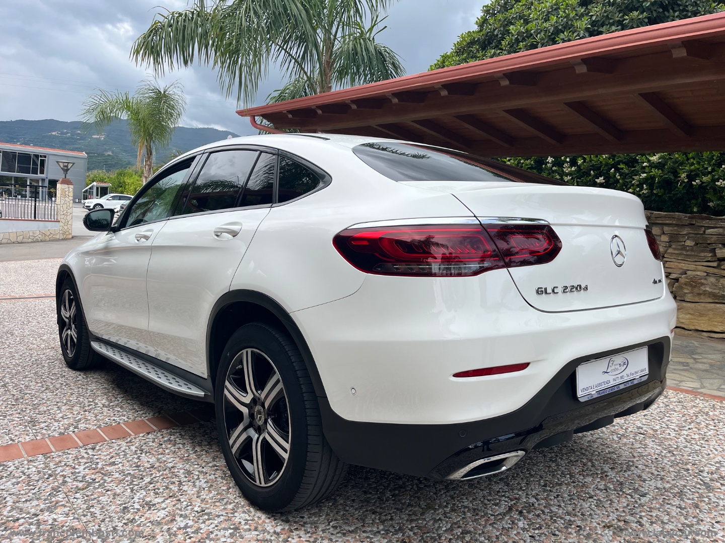 GLC 220 d 4Matic Coupé Sport - immagine 6