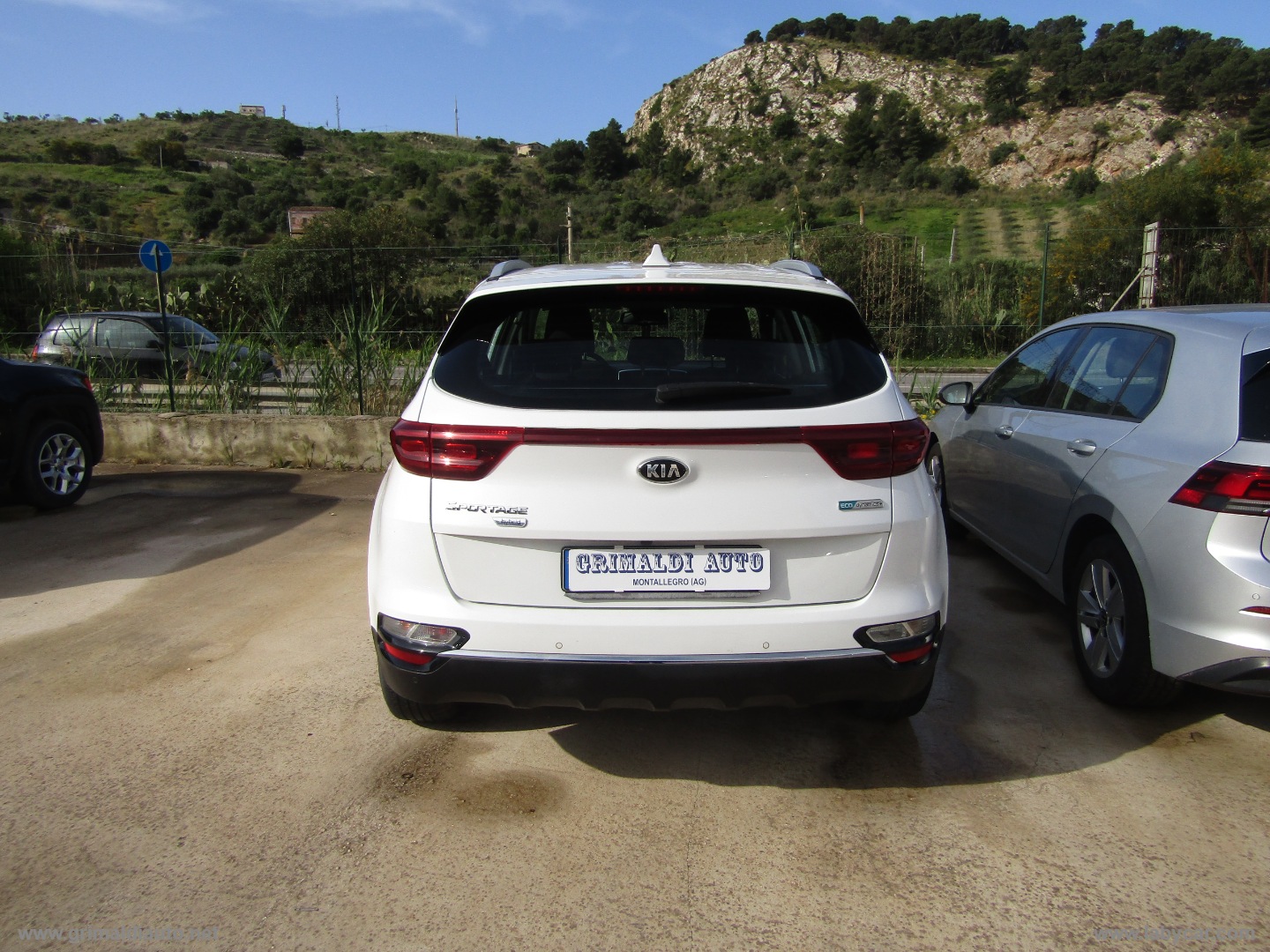Sportage 1.6 CRDI 2WD M.H. Bus.Cl - immagine 6