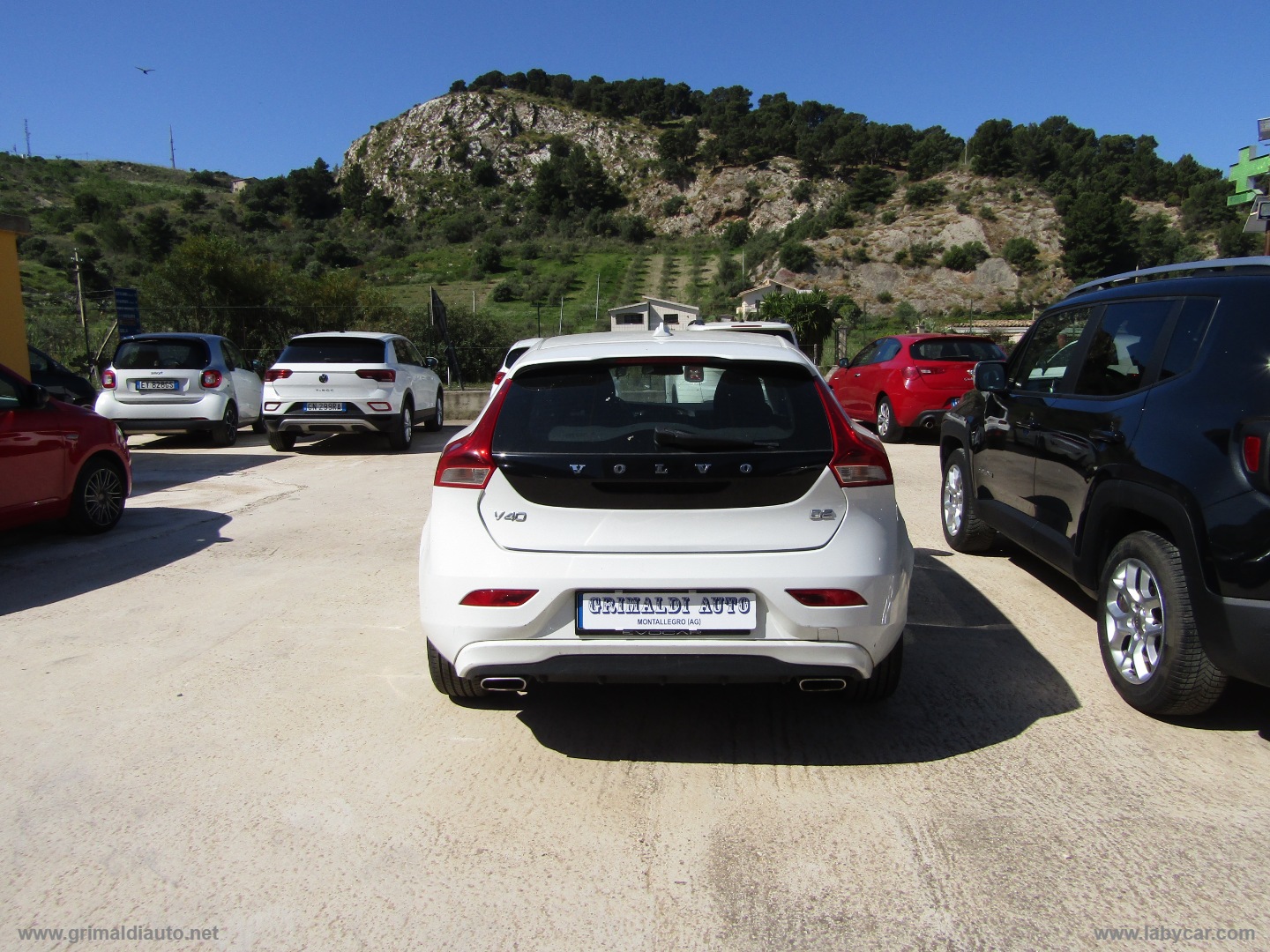 V40 D2 R-design Momentum - immagine 6