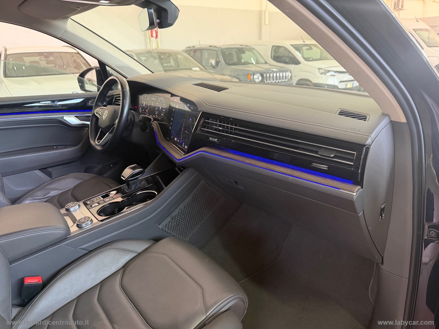 Touareg 3.0 TDI Atmosphere - PREZZO PER RIVENDITORI - immagine 6
