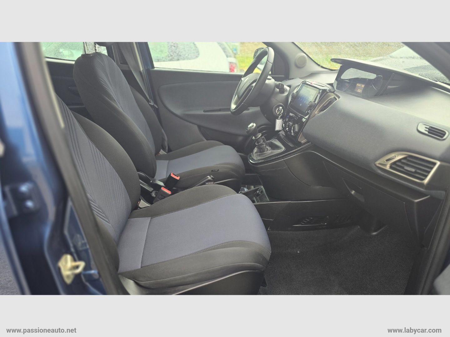 Ypsilon 1.0 FireFly 5p.S&S Hybryd Gold - immagine 6