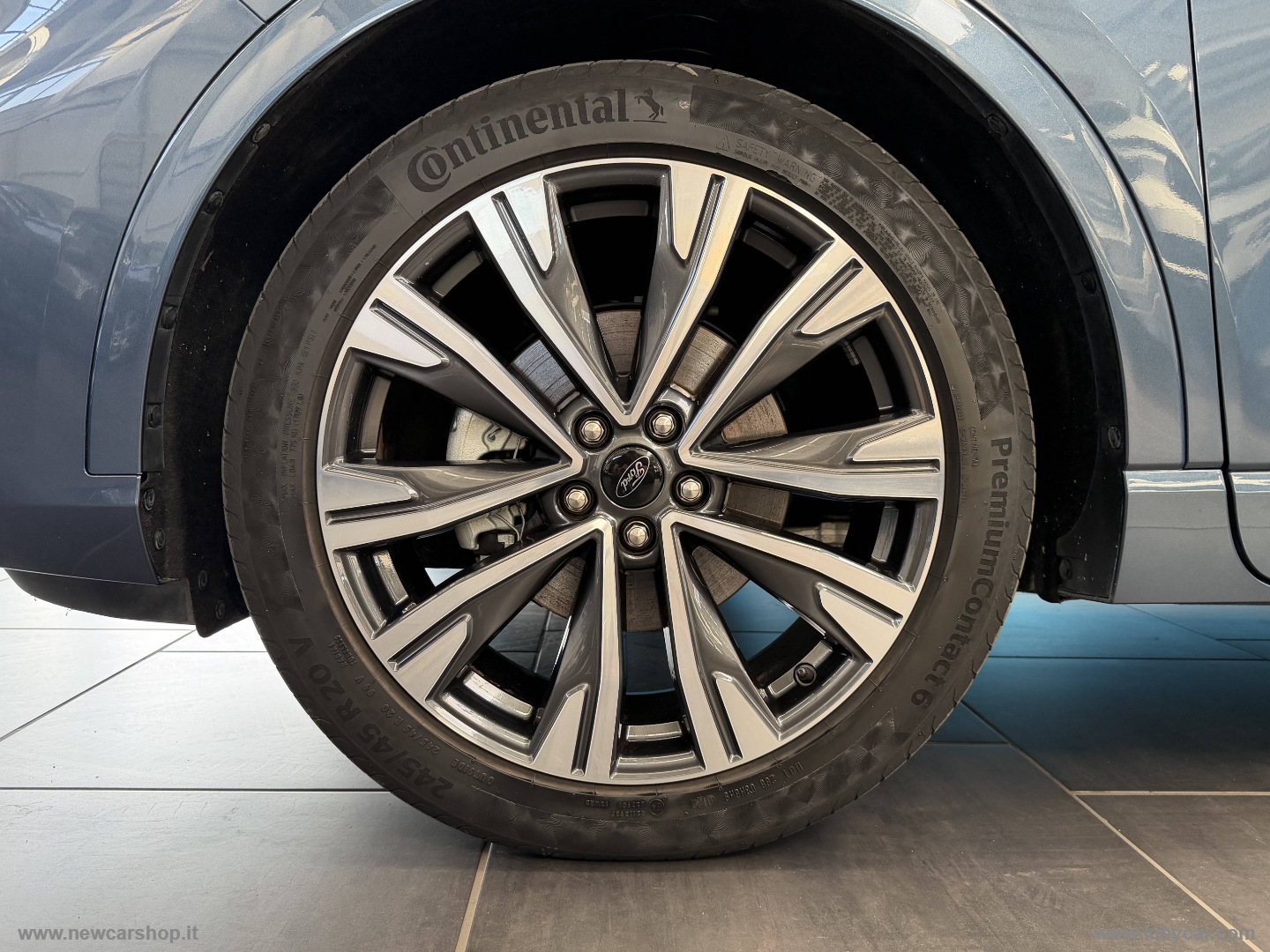 Kuga 2.5 Full Hybrid 190 CVT 2WD ST-Line - immagine 6