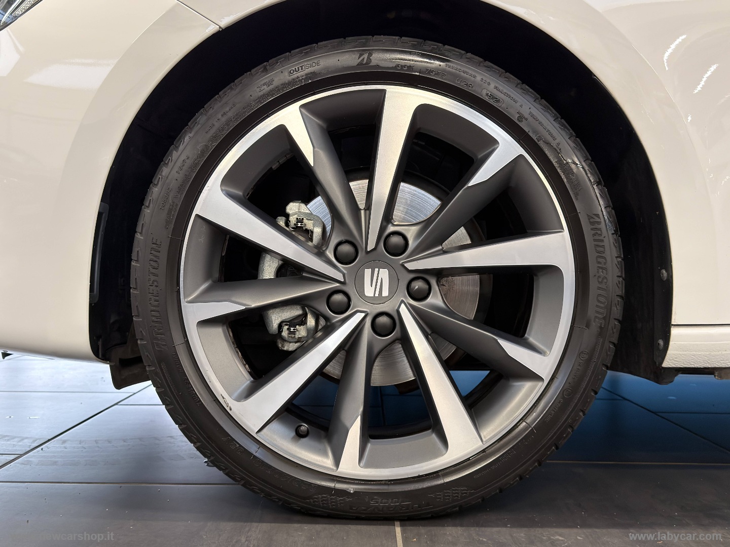 Leon 1.5 eTSI 150CV DSG FR - immagine 6