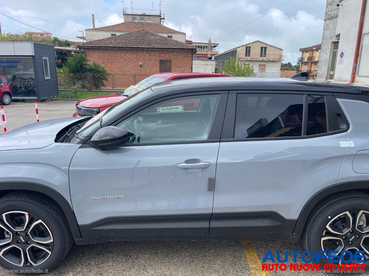 Avenger 1.2 Turbo Summit - immagine 6