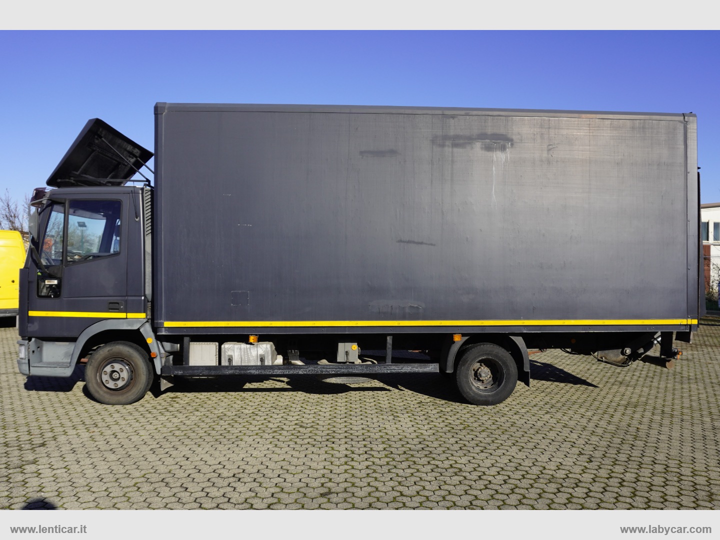 Eurocargo 75 E 14 Boxato con Sponda Idraulica - immagine 6