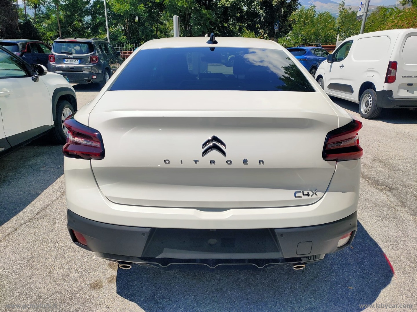 Citroën C4 C4 X PureTech 130 S&S EAT8 Shine - Immagine 6