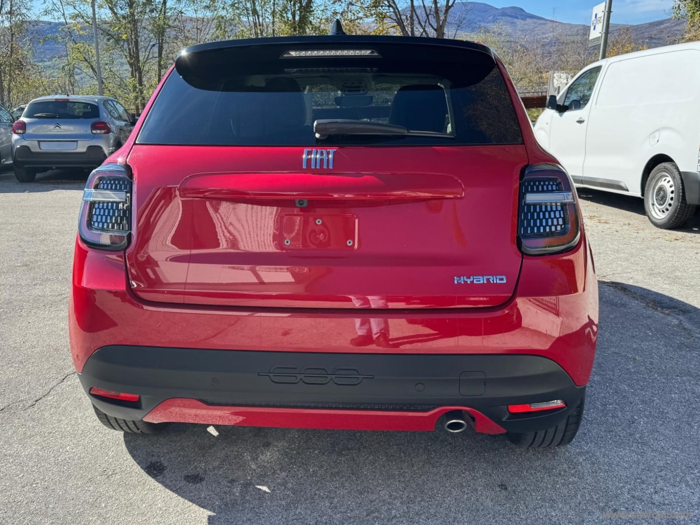 Fiat 600 Hybrid MHEV La Prima - Immagine 6