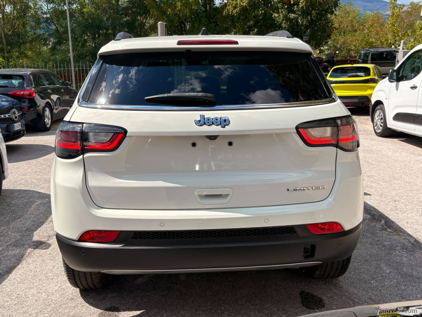 Jeep Compass 1.3 T4 2WD Limited - Immagine 6