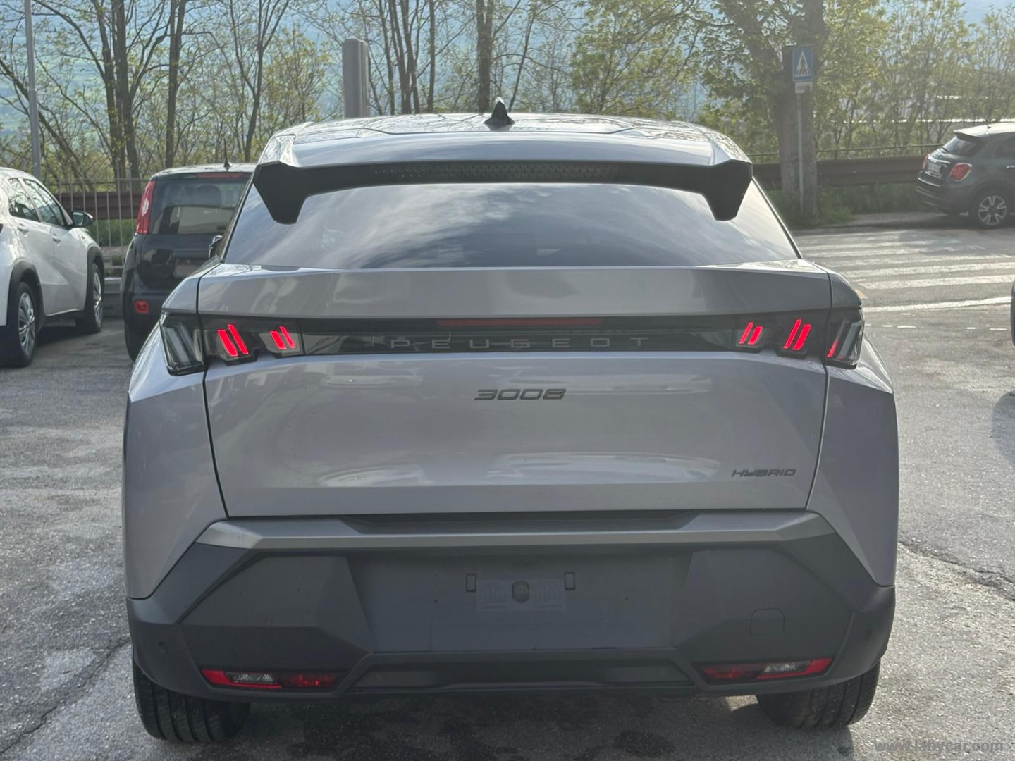 3008 Hybrid 136 e-DCS6 Allure - immagine 6