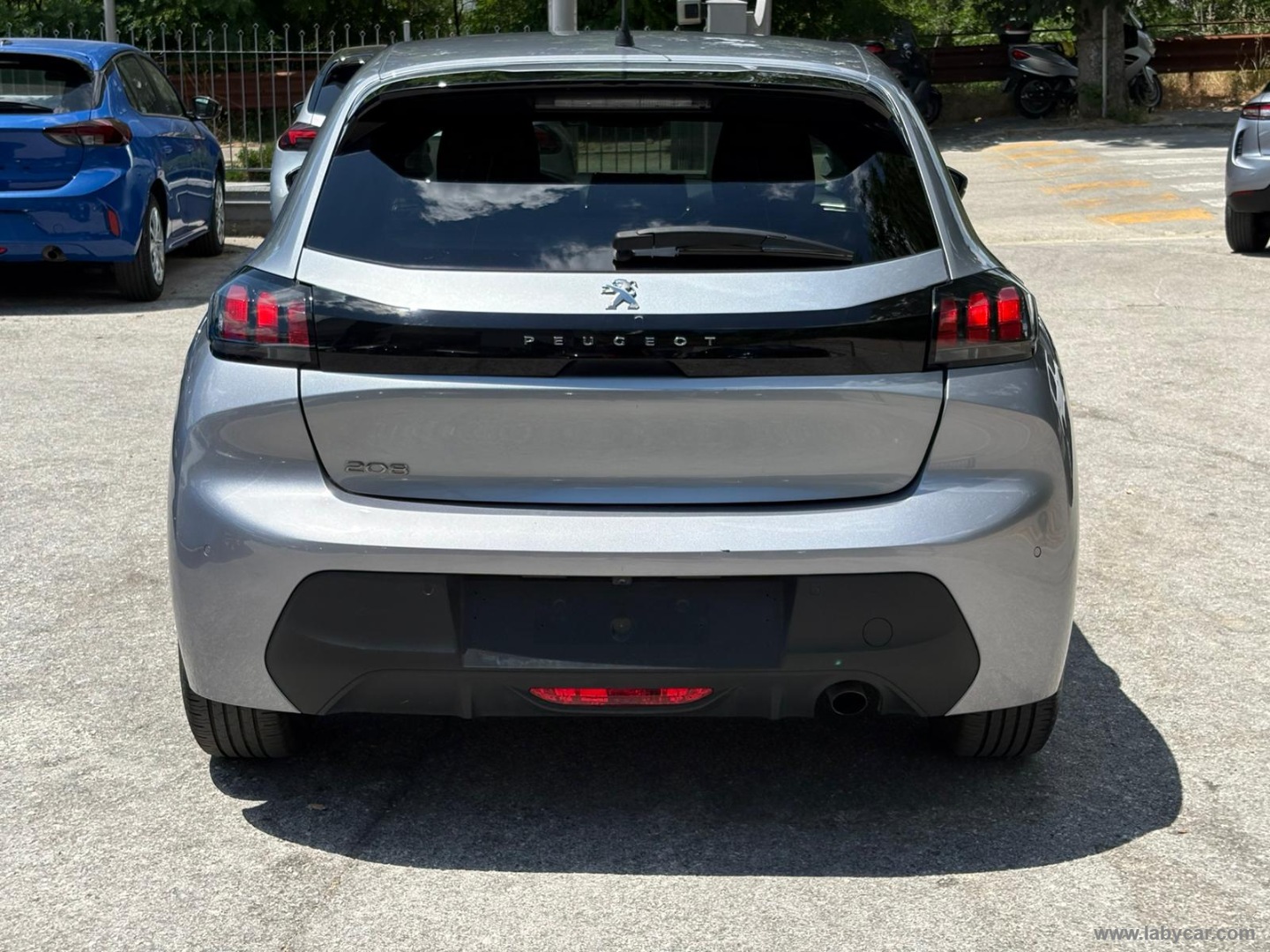 Peugeot 208 BlueHDi 100 S&S 5p. STYLE - Immagine 6