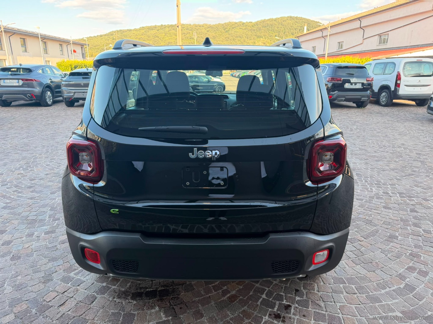 Jeep Renegade 1.5 T4 MHEV Altitude - Immagine 6