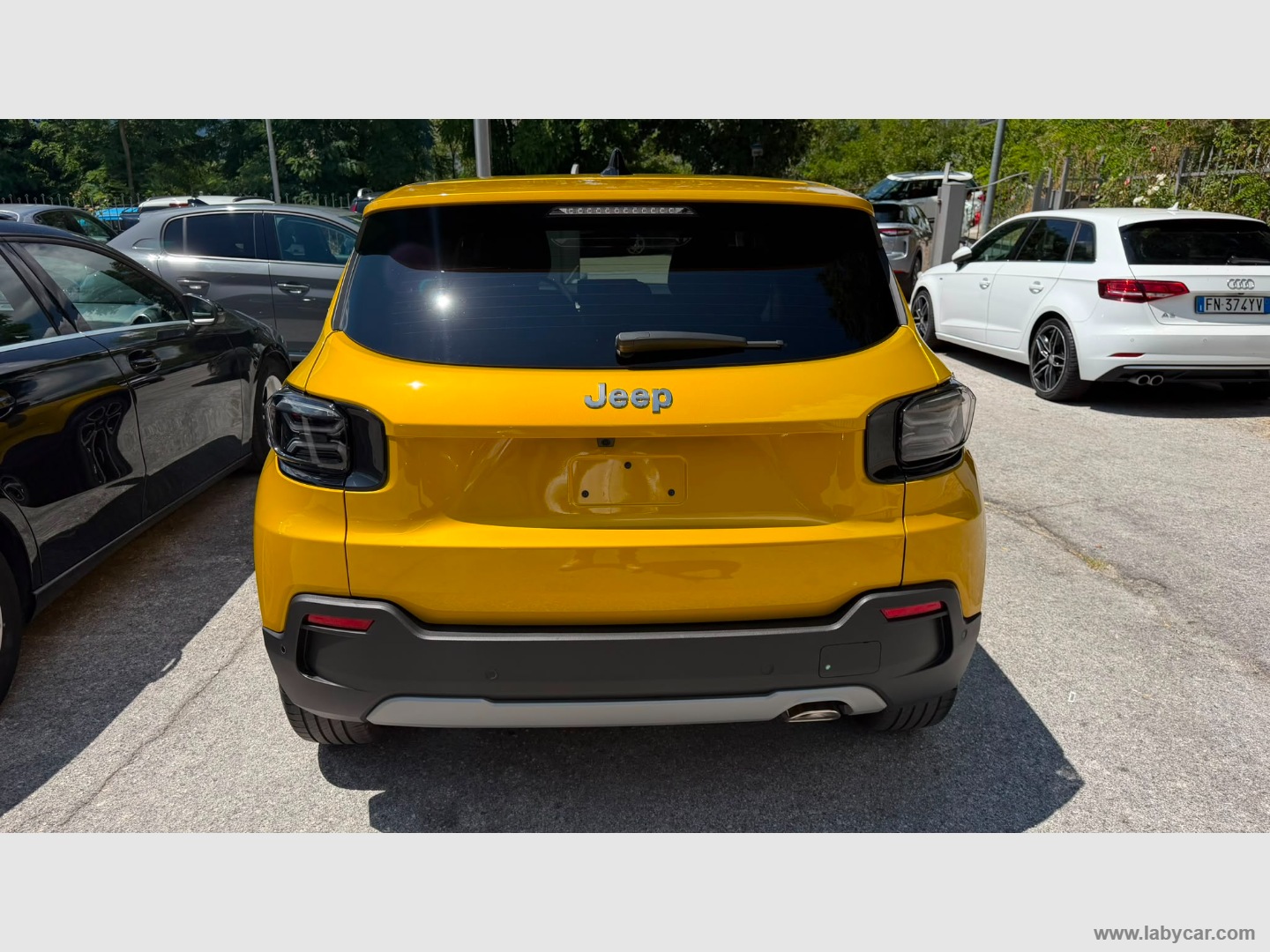 Jeep Avenger 1.2 Turbo Summit - Immagine 6