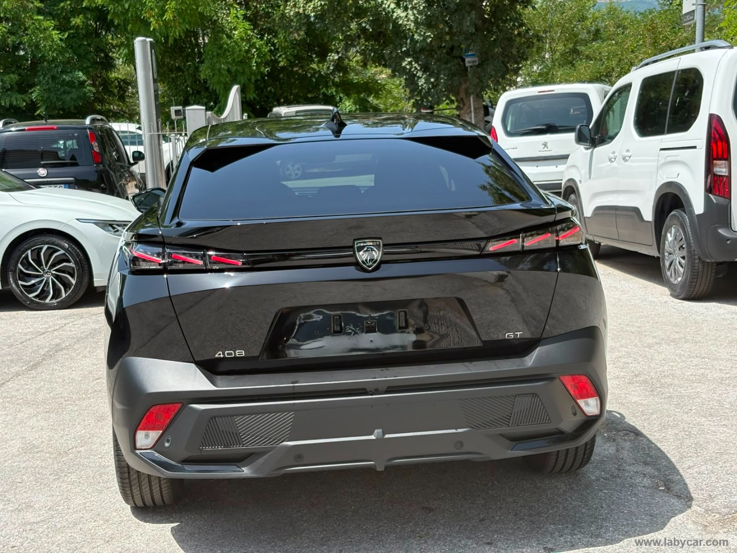 Peugeot 408 Hybrid 145 e-DCS6 GT - Immagine 6