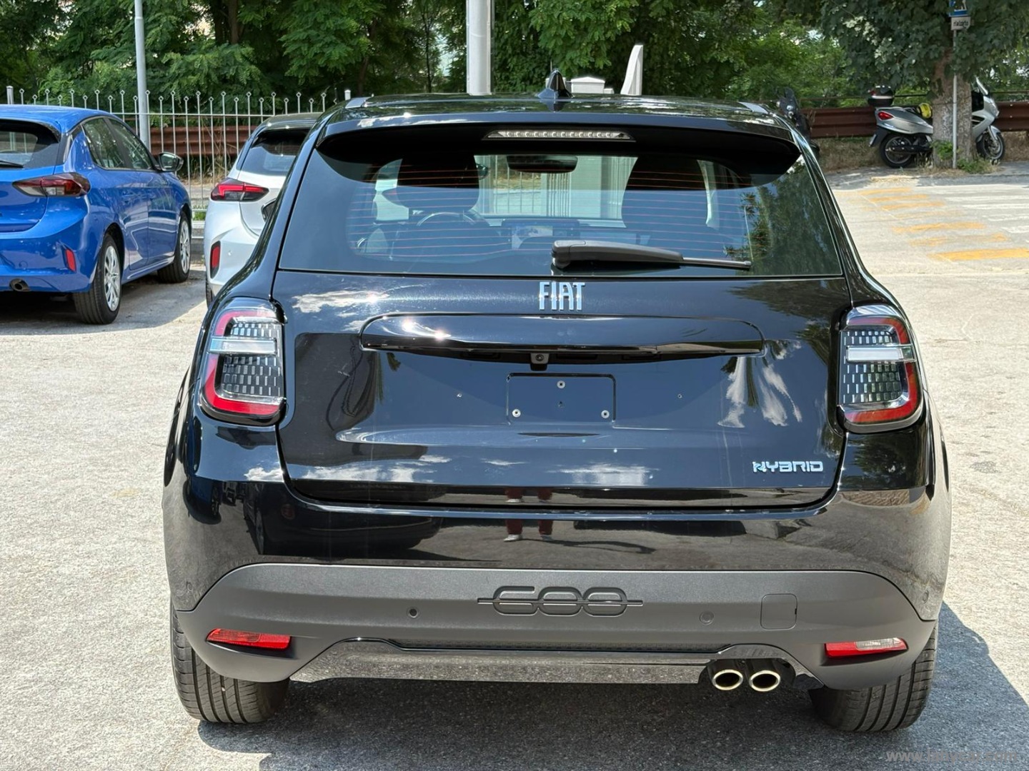 600 Hybrid 145 CV DCT MHEV Icon - immagine 6