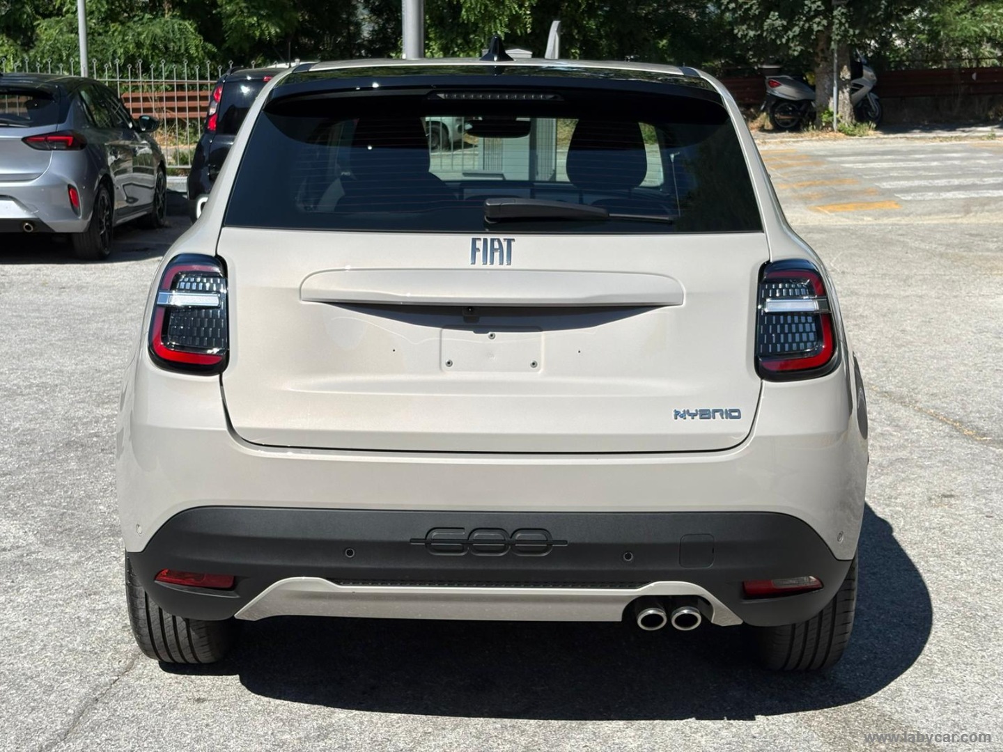 Fiat 600 Hybrid 145 CV DCT MHEV Icon - Immagine 6