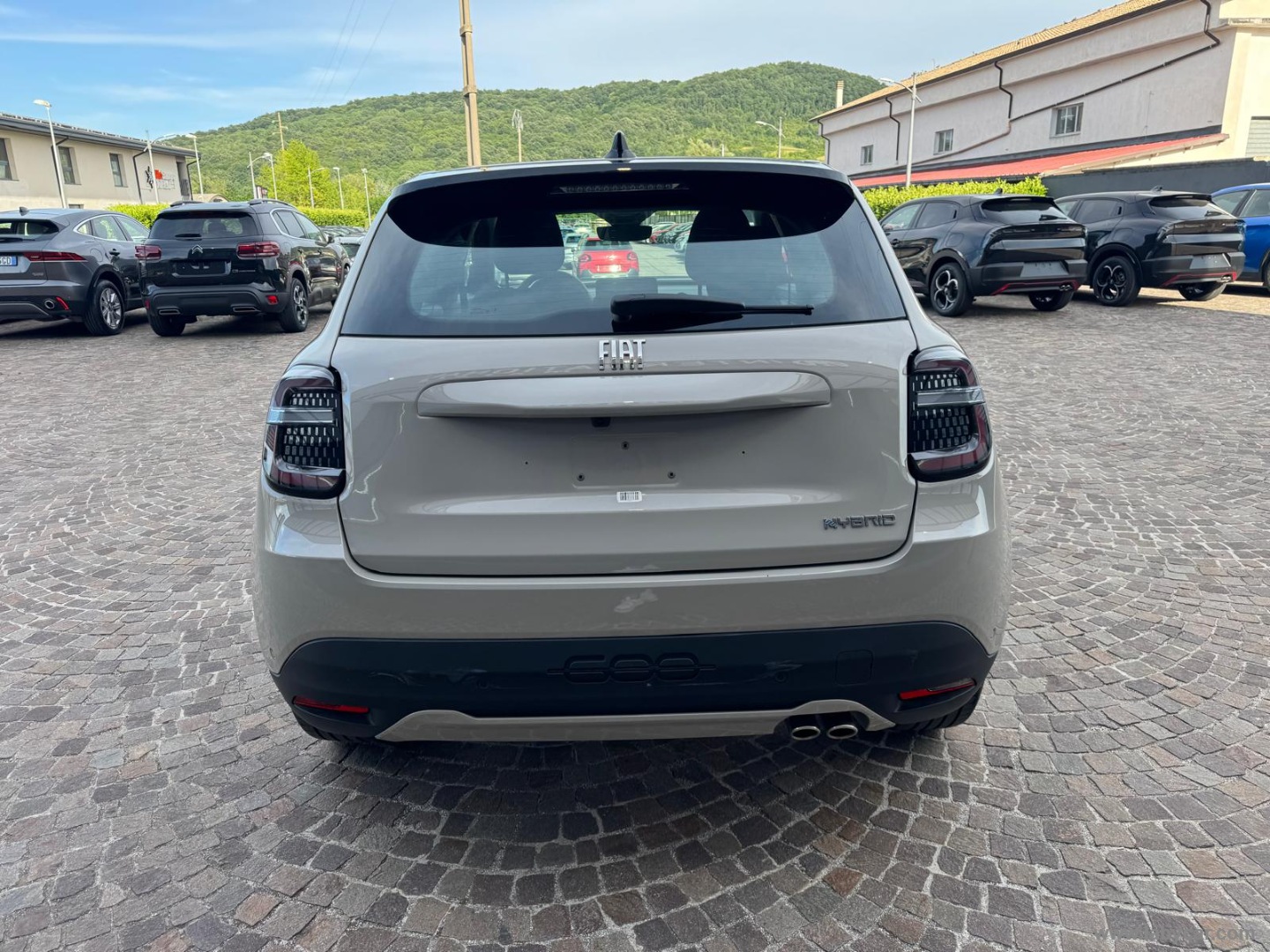 600 Hybrid 145 CV DCT MHEV Icon - immagine 6