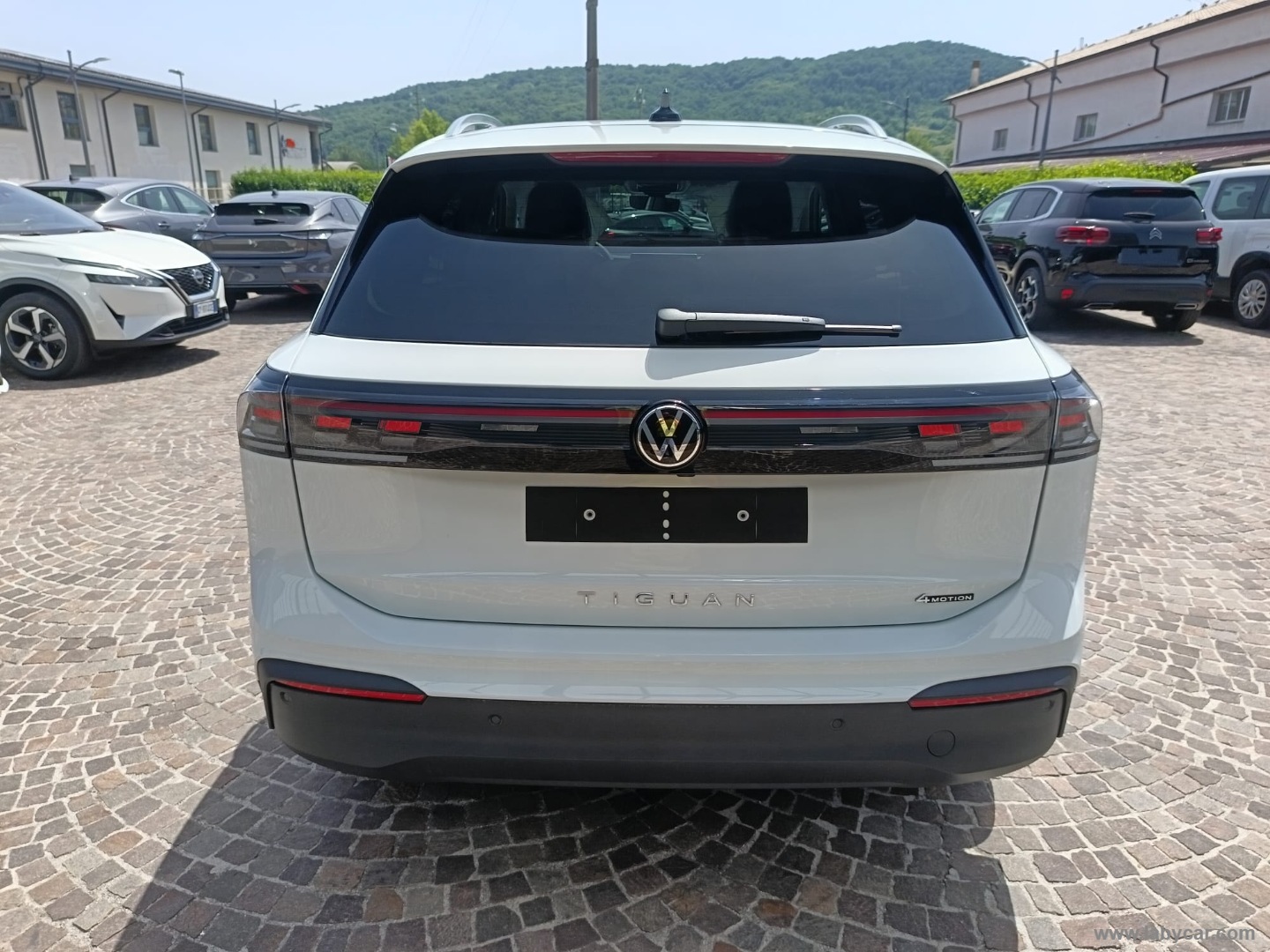 Volkswagen Tiguan 2.0 TDI 193 CV DSG 4M. Edit. Pl. - Immagine 6