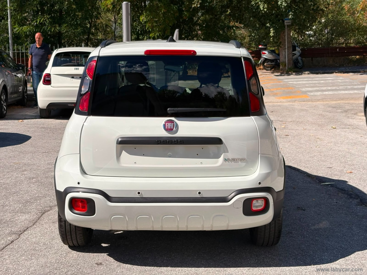 Fiat Panda 1.0 FireFly S&S Hybrid Pandina - Immagine 6