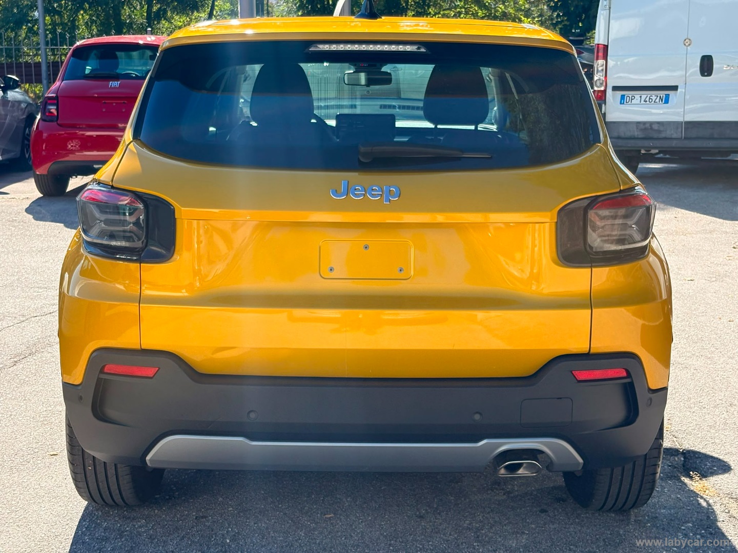 Jeep Avenger 1.2 Turbo Altitude - Immagine 6