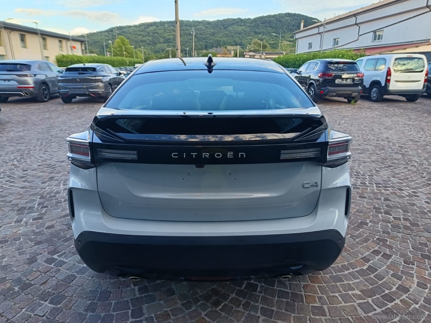 Citroën C4 Hybrid 145 e-DCS6 Plus - Immagine 6