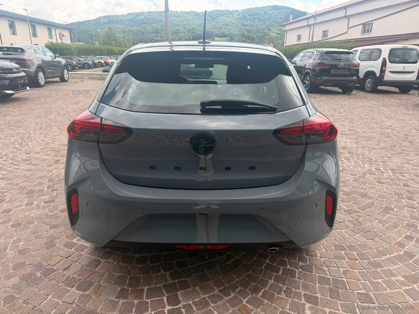 Opel Corsa 1.2 100 CV GS - Immagine 6