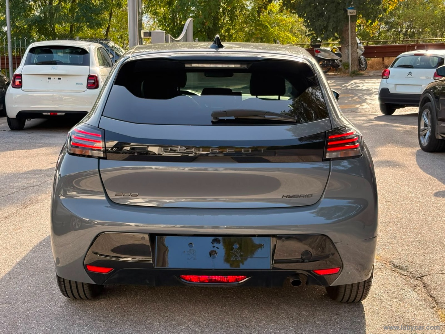 Peugeot 208 Hybrid 110 e-DCS6 Allure - Immagine 6