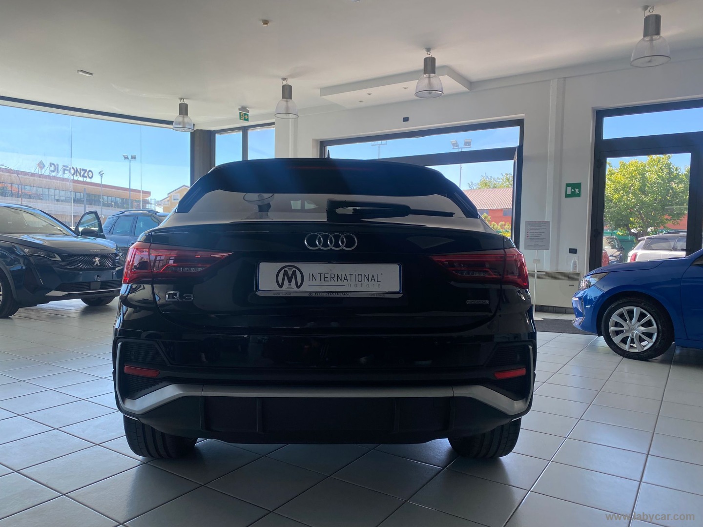 Audi Q3 SPB 35 TDI quattro S tr. S line ed. - Immagine 6