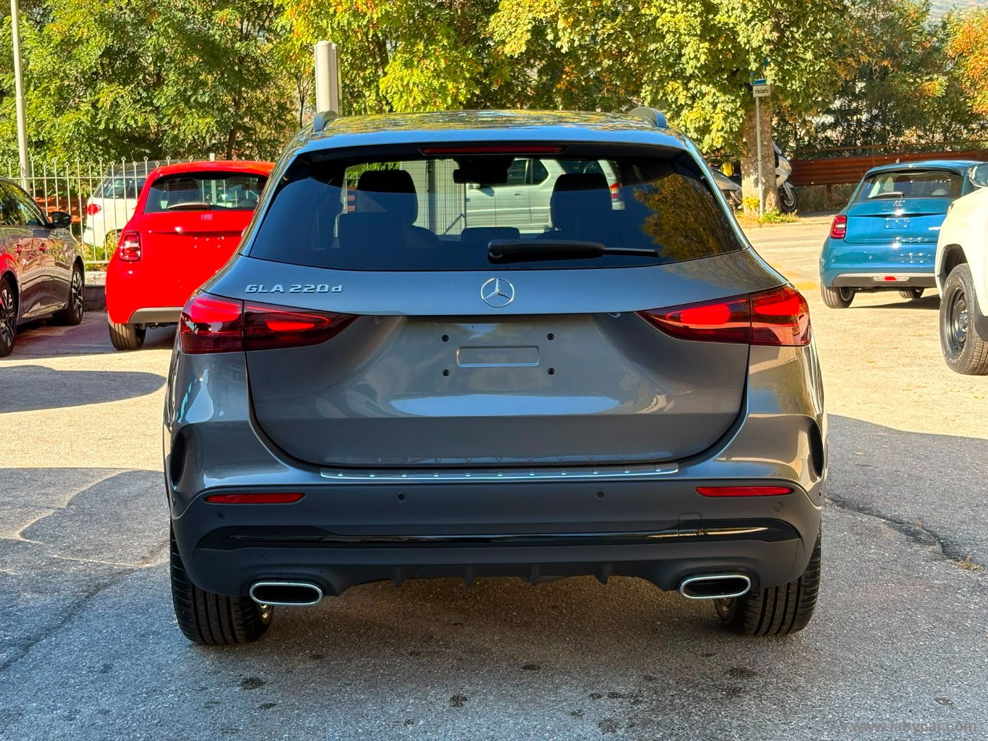 Mercedes-Benz Classe GLA 200 d Automatic AMG Line Extra - Immagine 6