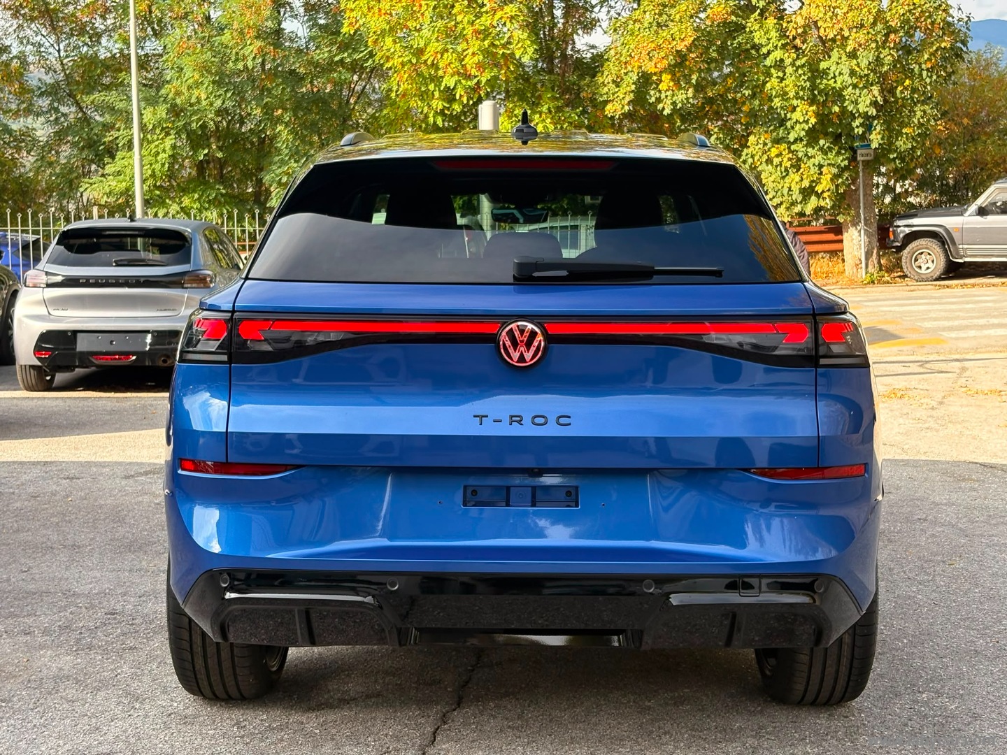 Volkswagen T-Roc 1.5 eTSI ACT 150 CV DSG R-Line - Immagine 6