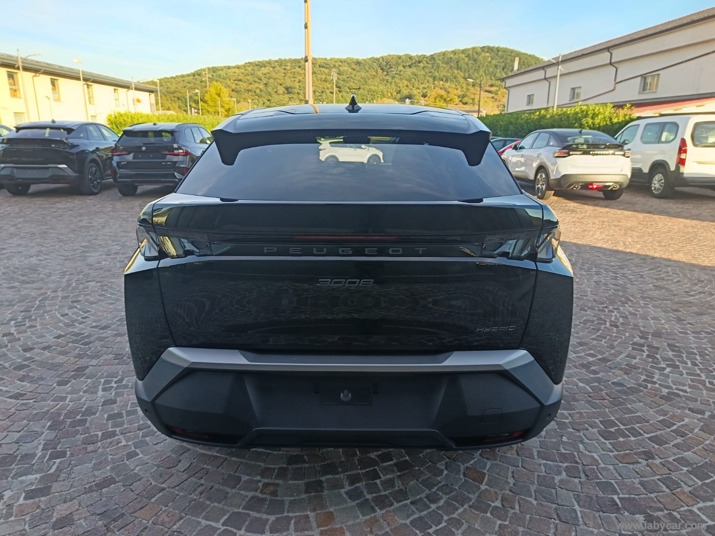 Peugeot 3008 Hybrid 145 e-DCS6 GT - Immagine 6
