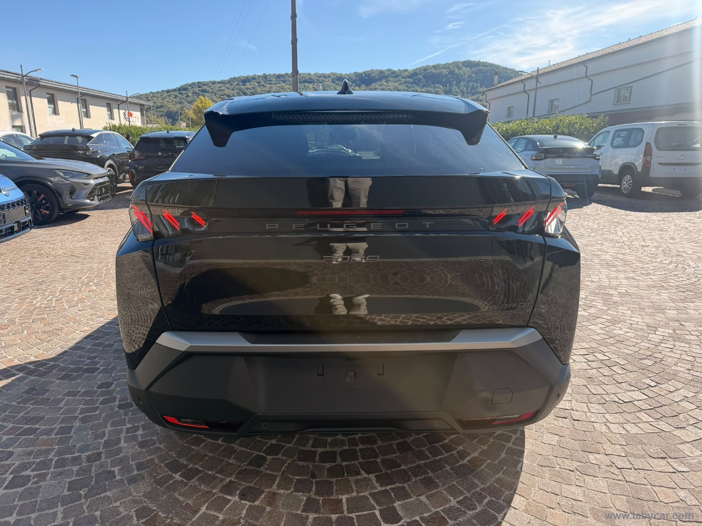 3008 Hybrid 145 e-DCS6 GT - immagine 6