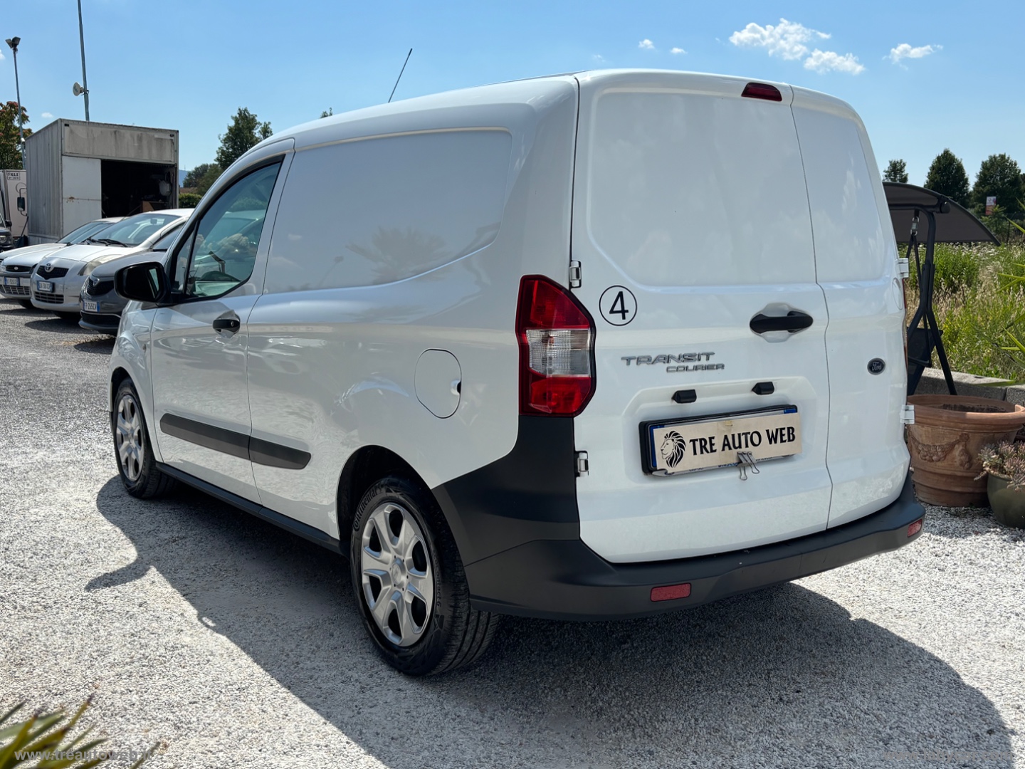 Transit Courier 1.5 TDCi 75CV Van Trend - immagine 6