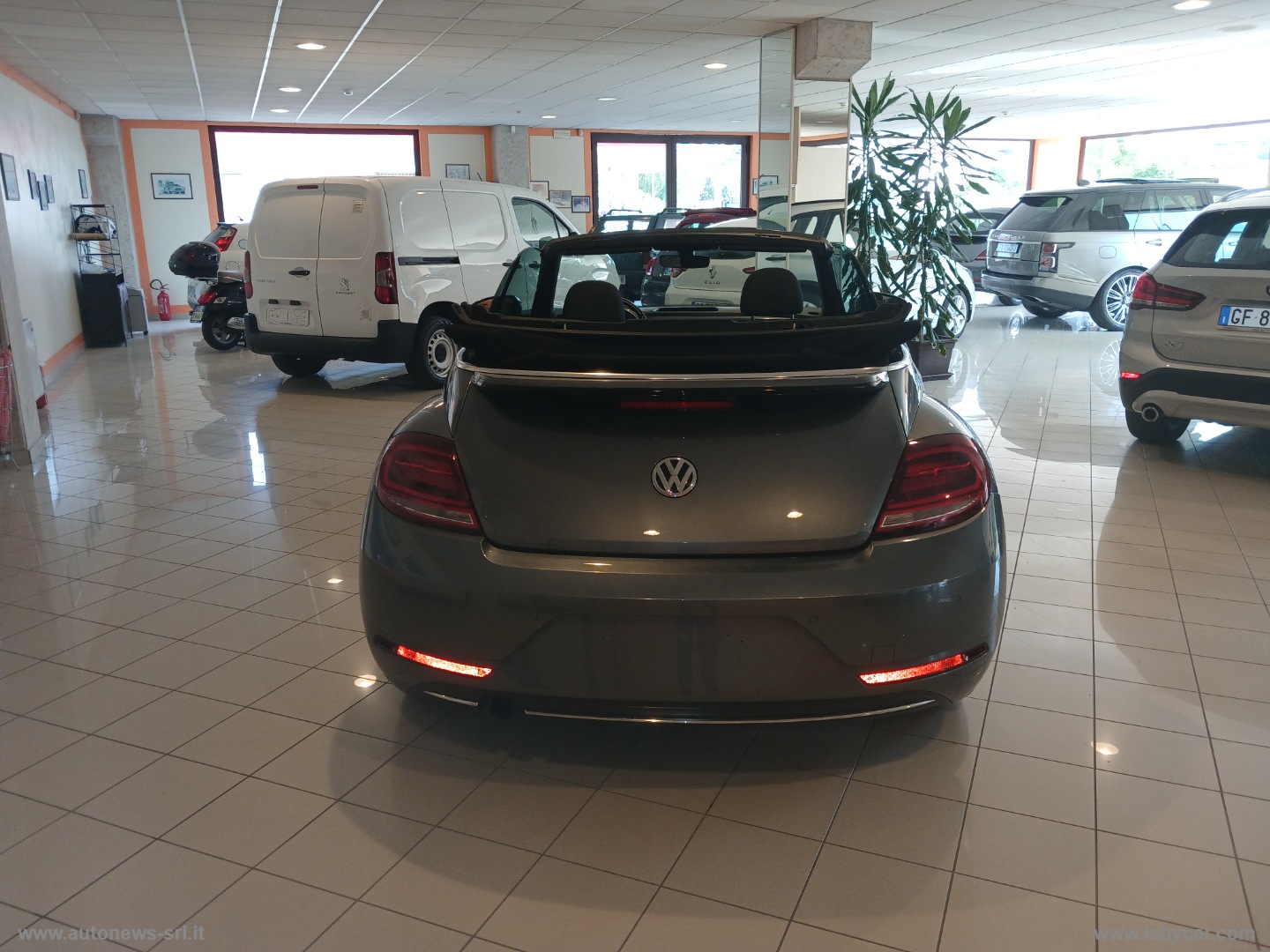Maggiolino Cabrio 1.2 TSI Design BMT PARI AL NUOVO - immagine 6