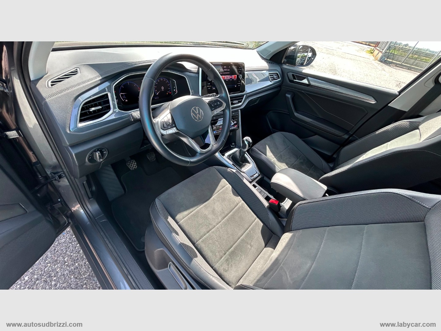 T-Roc 2.0 TDI 116 CV SCR Style - immagine 6