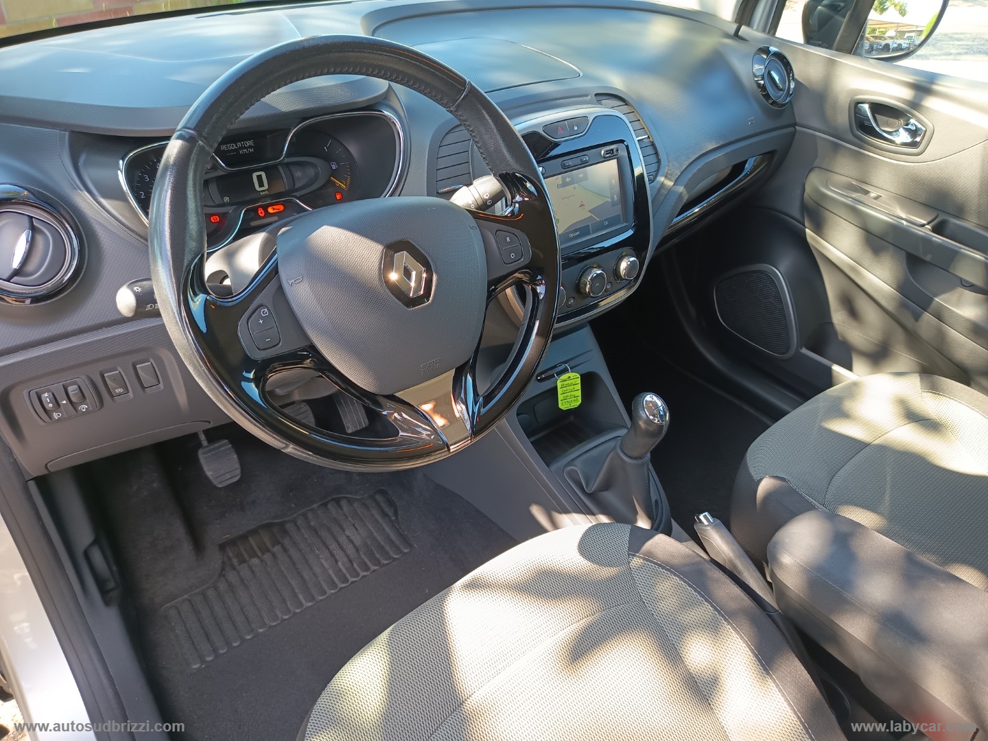 Captur 1.5 dCi 8V 90 CV S&S Live NAVI - immagine 6