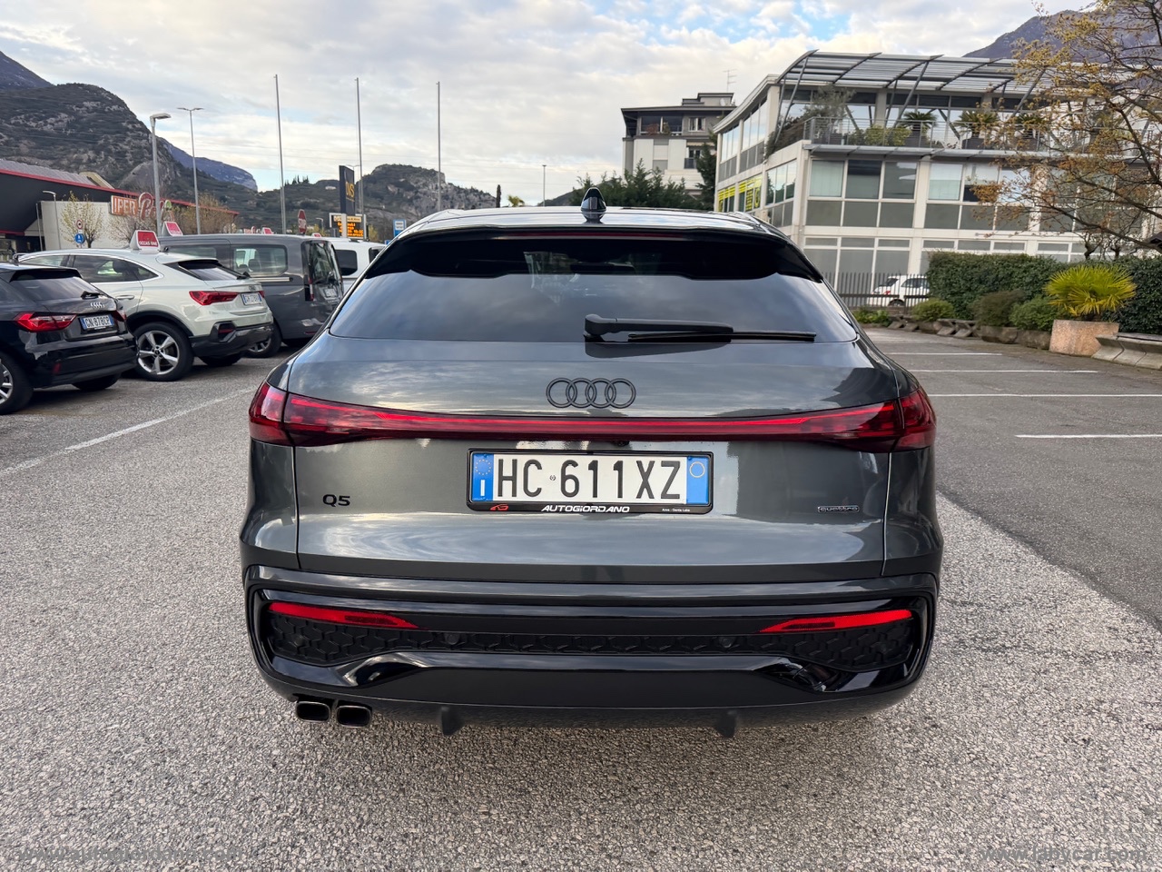 Q5 SPB TDi S tronic quattro S line ed. - immagine 6