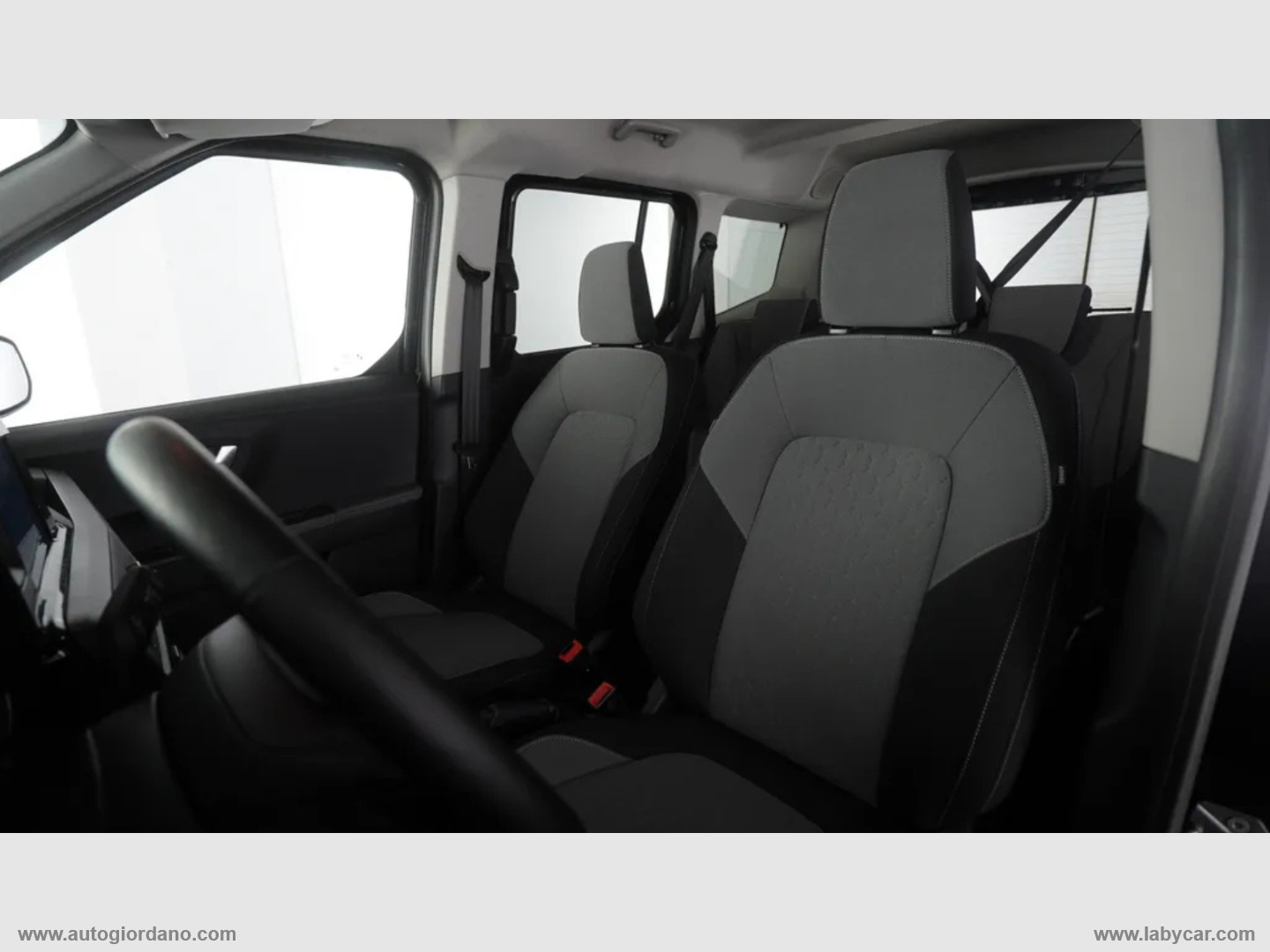 Tourneo Courier 1.0 EcoBoost Titanium - immagine 6