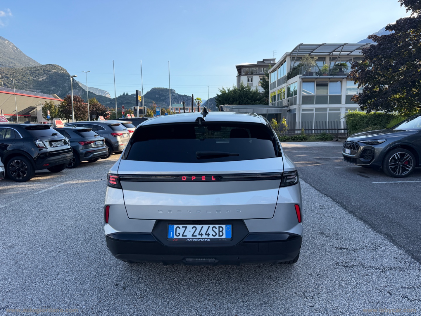 Grandland 1.2 Hybrid 145 CV EDCT GS - immagine 6